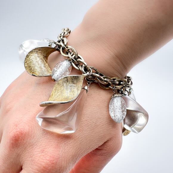 Coro 1960s Charm Bracelet Lucite Moon Rock Textured Gold Plate Double Link - Picture 4 of 12